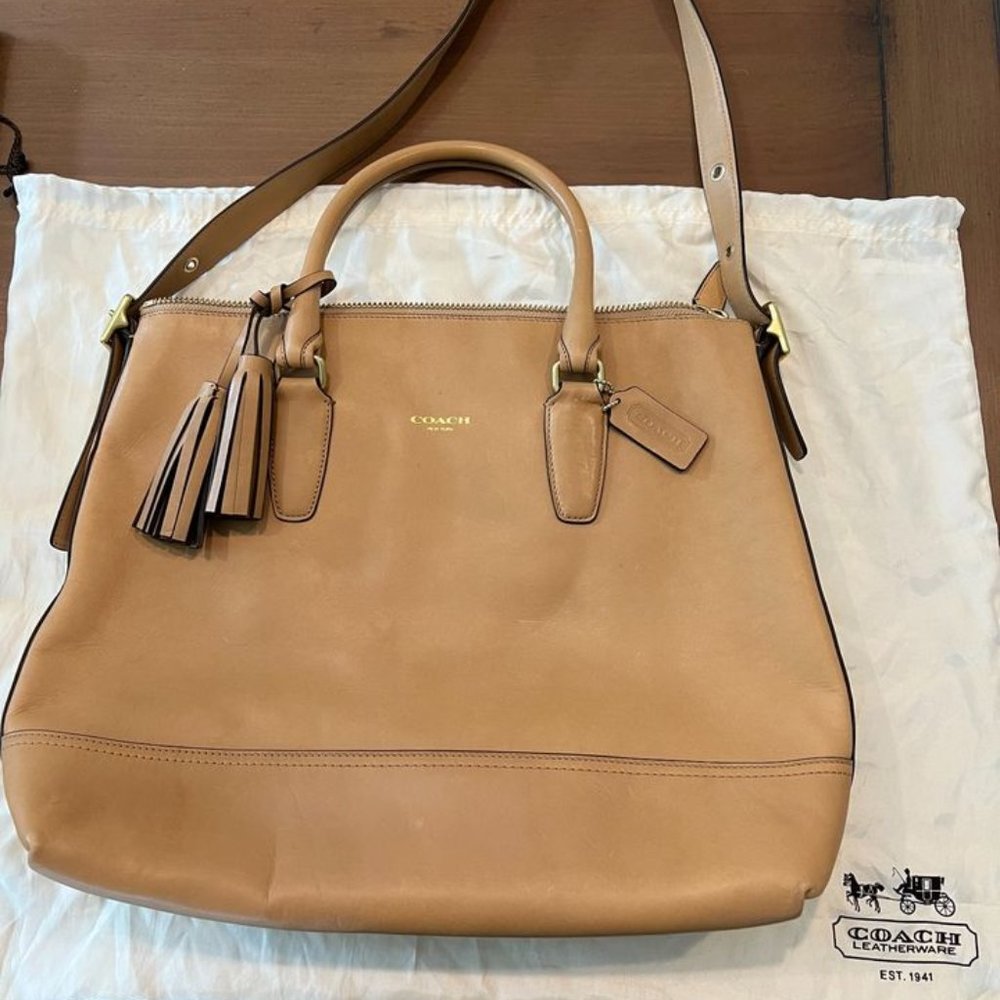 Coach Leather Shoulder Bag